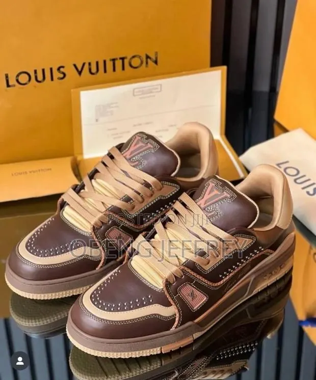 Original Louis Vuitton Trainer Marron Brown · Photo 1