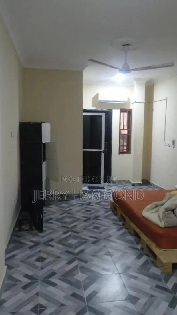 1bdrm Apartment in Teshie Tebibiano, New Town for rent · Photo 1