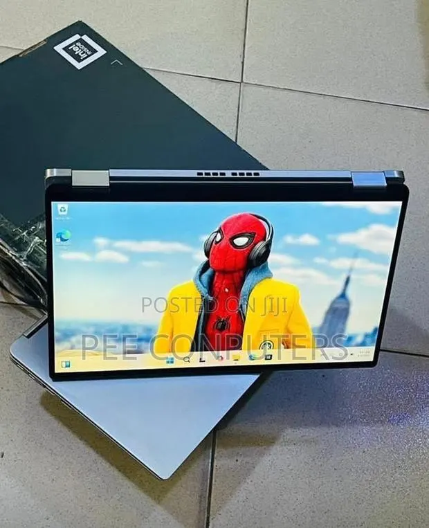 Laptop Dell Latitude 7400 2-in-1 8GB Intel Core i5 SSD 512GB