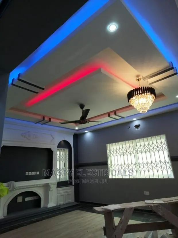 Electrician · Photo 1