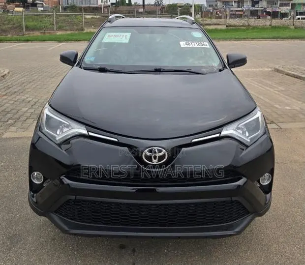 Toyota RAV4 2018 Black · Photo 1