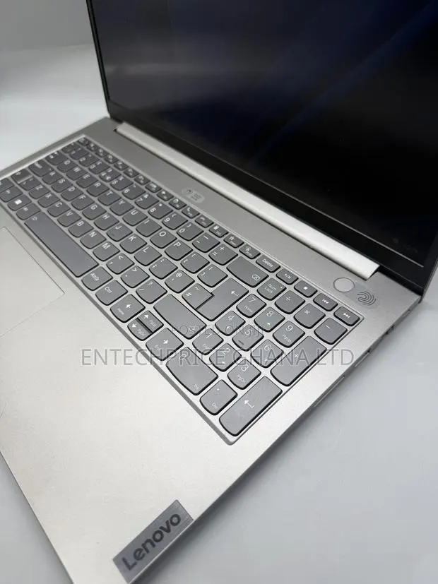 Laptop Lenovo ThinkBook 15 16GB Intel Core i5 SSD 256GB · Photo 1