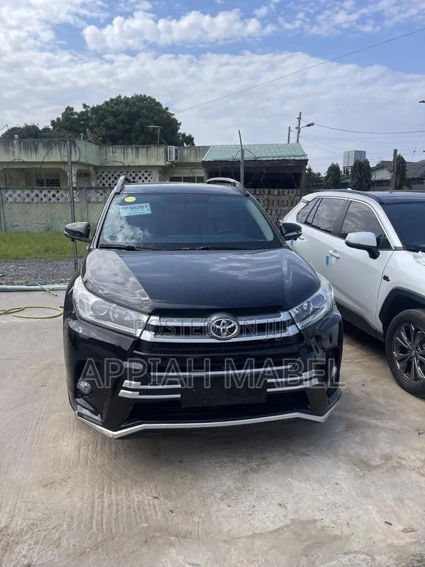 Toyota Highlander 2020 Black · Photo 1