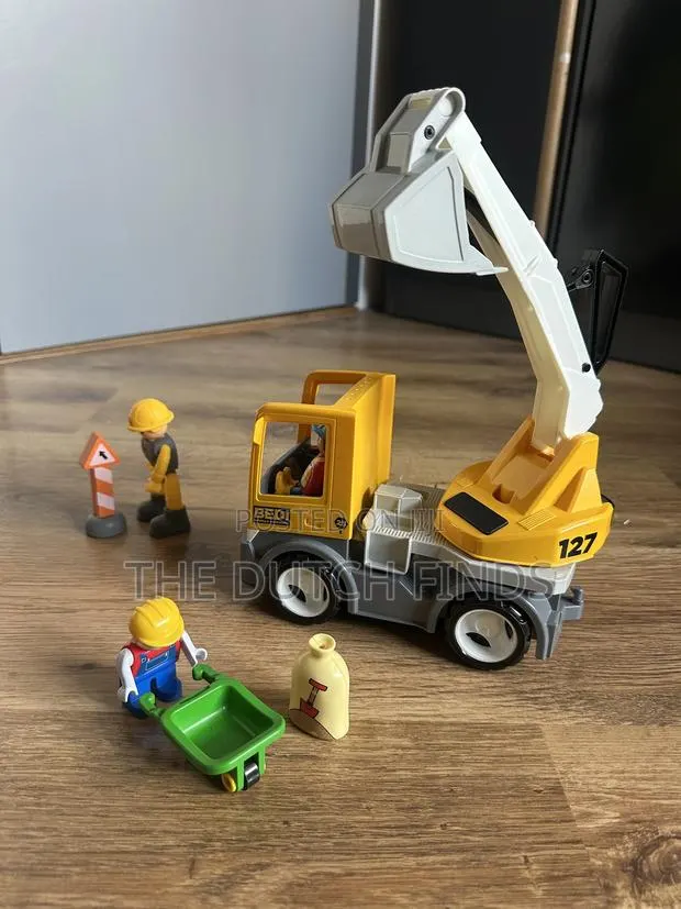Strong Kids Construction Truck Toy Set · Photo 1