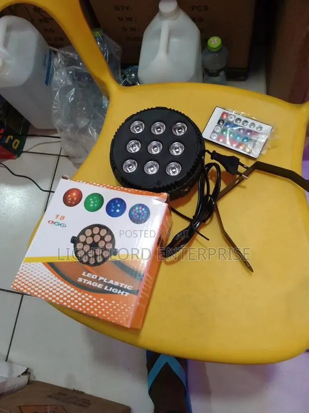 Plastic Wagon Mini Stage Light With Remote Controls · Photo 1