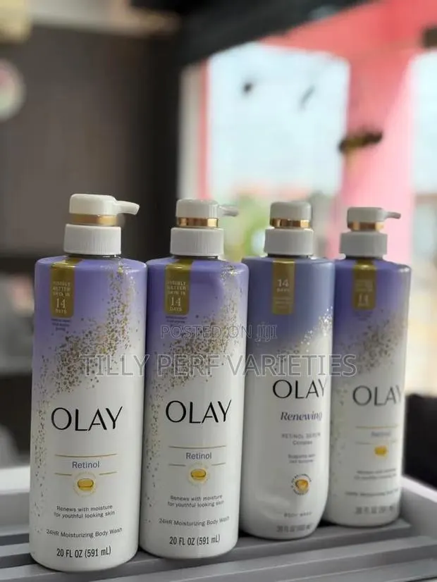 Olay Retinol Body Wash · Photo 1