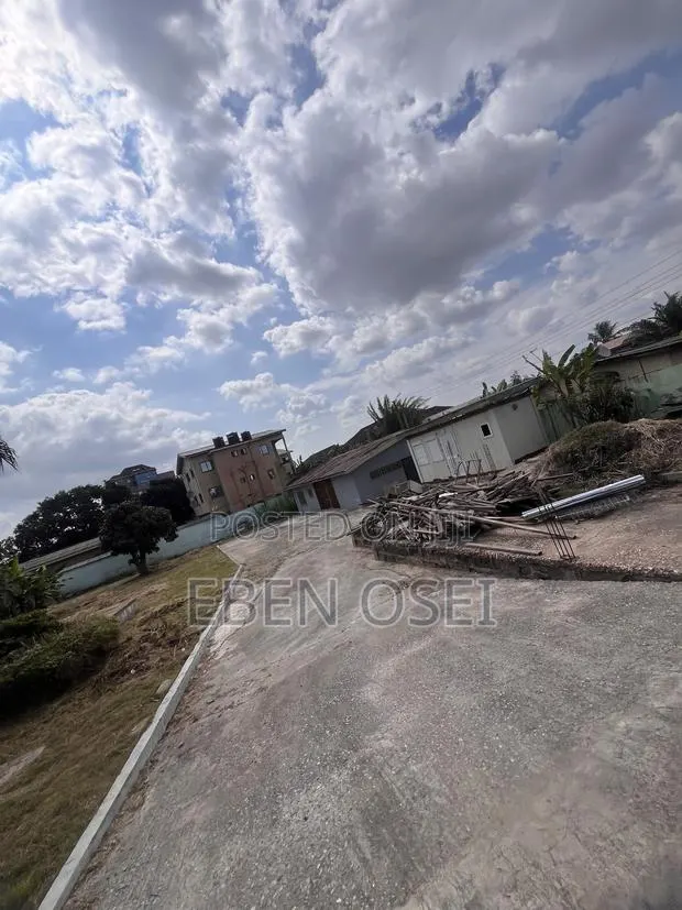 3bdrm House in Dansoman for rent · Photo 1