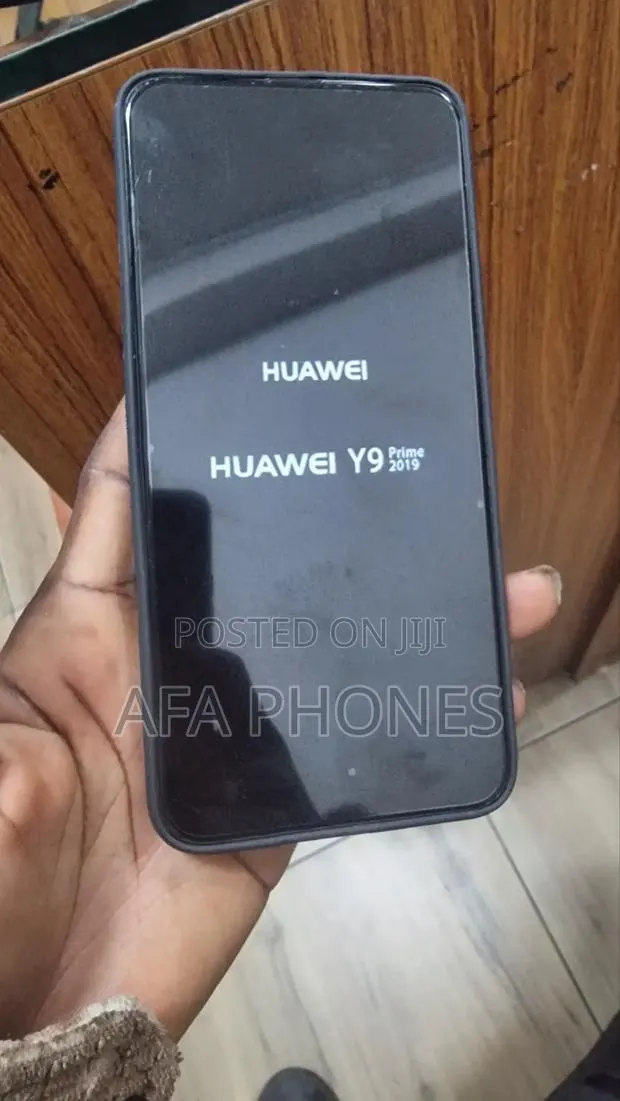 New Huawei Y9 Prime 2019 128 GB Black · Photo 1