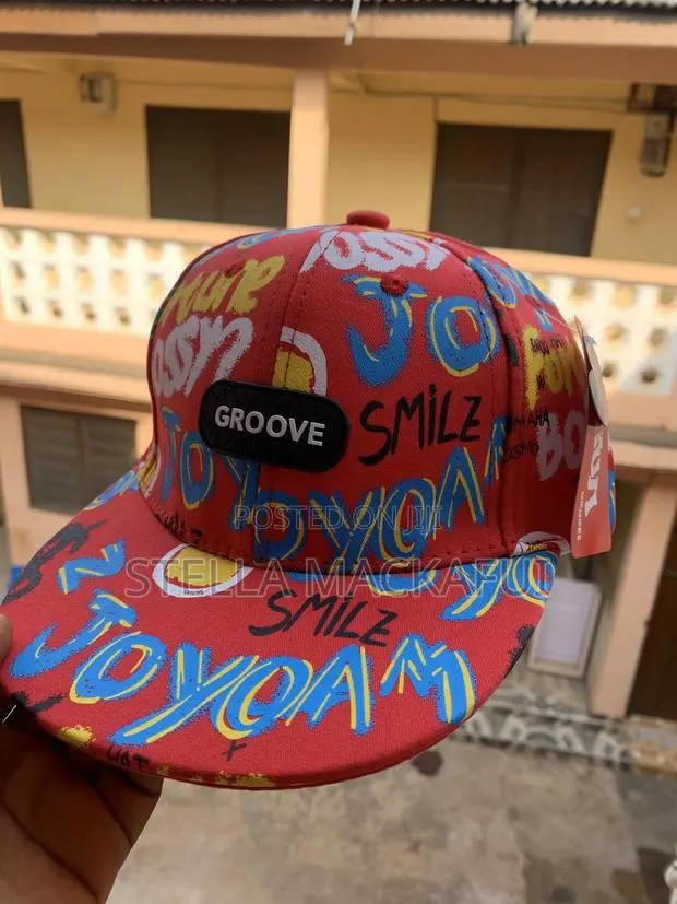 Unisex Baseball Caps for Children Only · Photo 3