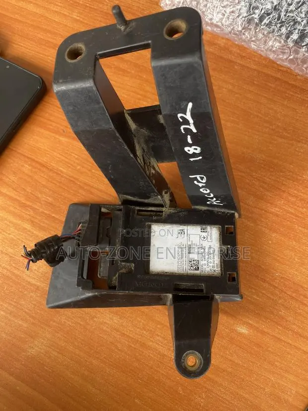 Honda Accord 2018 2019 2020 2021 2022 Blind Spot Sensor · Photo 1