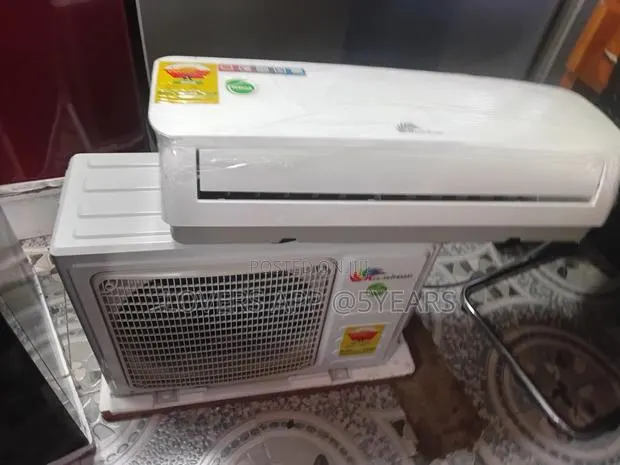Rainbow 1.5hp Apex Cool White Window Air Conditioner. · Photo 1