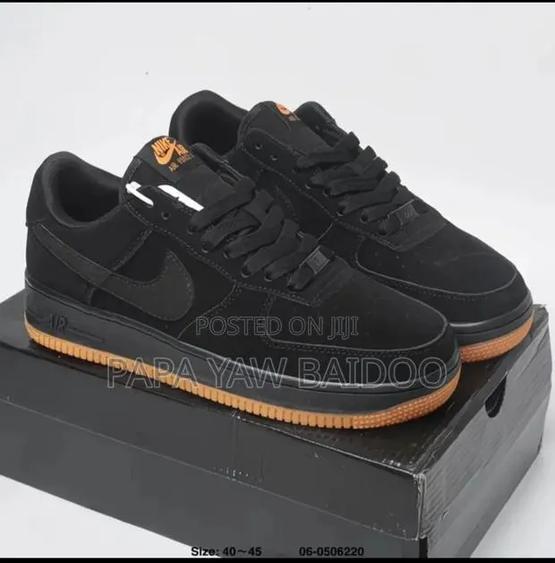 Premium Quality Stylish Sneakers – Brand New · Photo 1