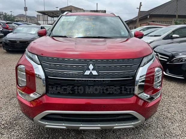 Mitsubishi Outlander SE Special Edition 2023 Red · Photo 1
