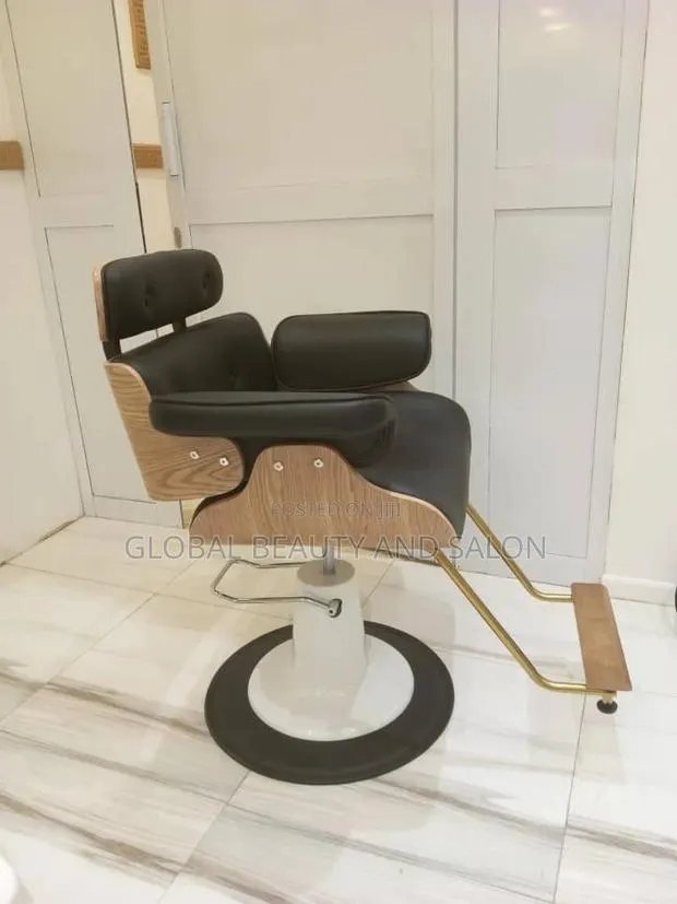 Barber and Salon Chair · Photo 1