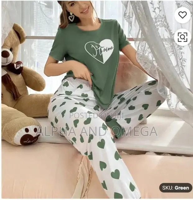 Ladies Two-Piece Pajamas · Photo 1