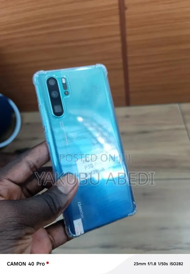 Huawei P30 Pro 128 GB Blue · Photo 1
