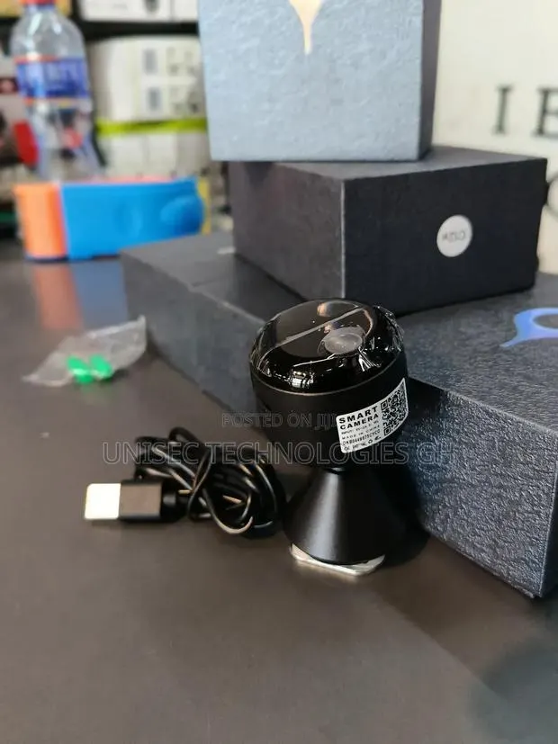 C12w Battery Camera · Photo 1