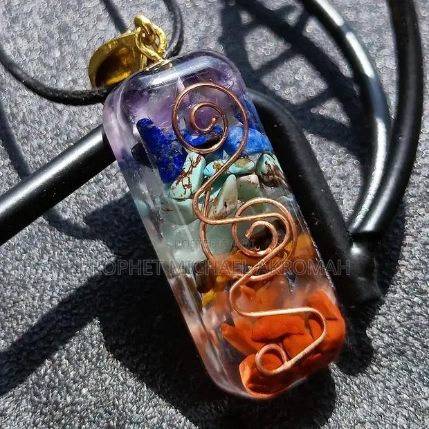 Chakra Crystal Stone Pendant Necklace · Photo 1
