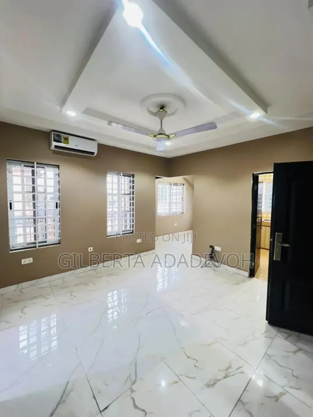 2bdrm Apartment in Oyarifa, Owusu Ansah for rent · Photo 1