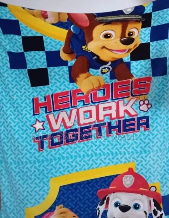 Blanket for Children With Cartoon Characters · Photo 2