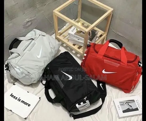 Nike Gym or Travel Bag · Photo 1