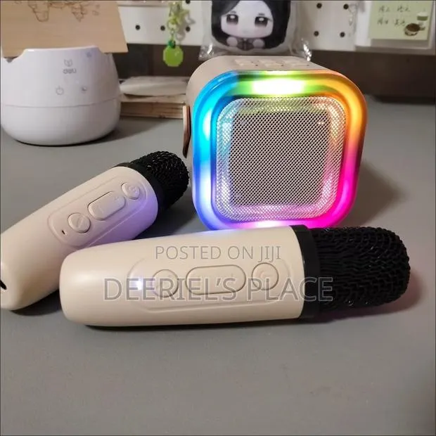 2 Microphones Karaoke Speaker · Photo 1