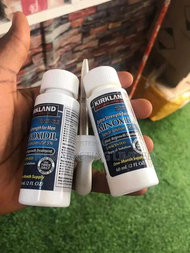Powerful Kirkland Minoxidil Beard/Hair Booster · Photo 1