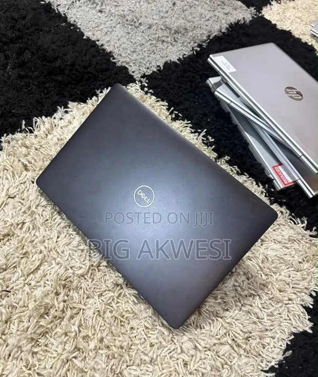 Laptop Dell Latitude 5300 8GB Intel Core i5 SSD 256GB · Photo 1