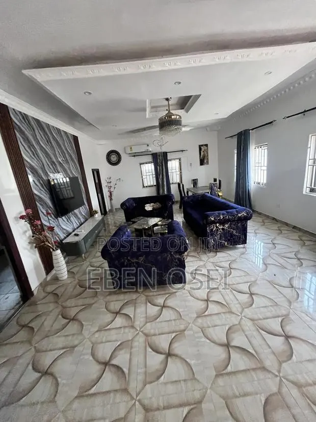 Furnished 4bdrm House in Dansoman for rent · Photo 1