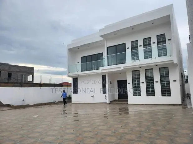4bdrm House in Testimonial Building, Police Station for sale · Photo 1