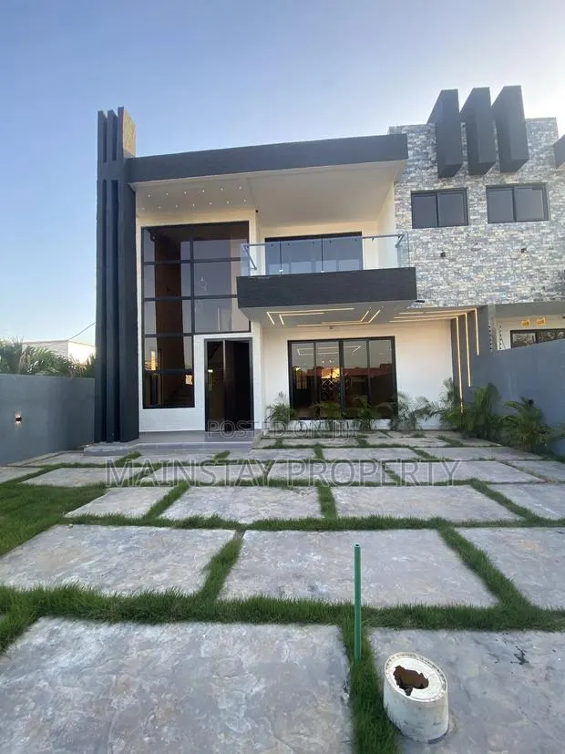 4bdrm House in Mainstay Estates, East Legon for sale · Photo 1