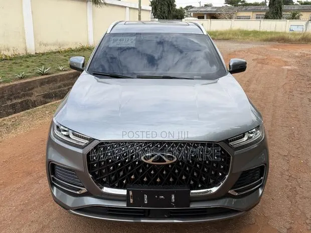 Chery Tiggo 8 Pro Luxury 2024 Gray · Photo 1