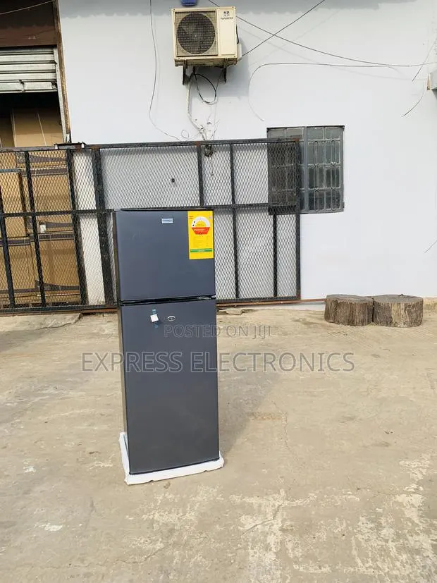 NASF2-18fl Double Door Fridge Nasco · Photo 1