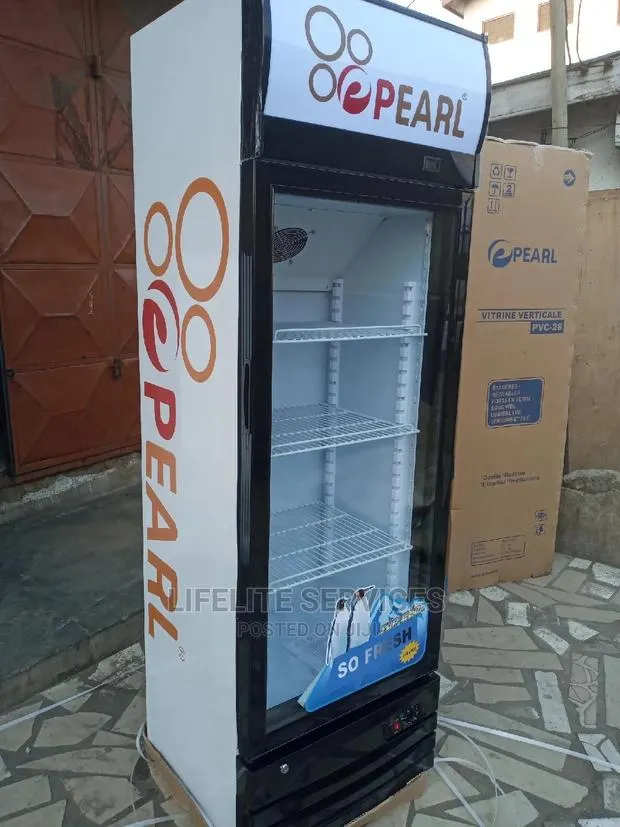 Chilling Display/Showcase Fridge -Pearl 178L · Photo 1