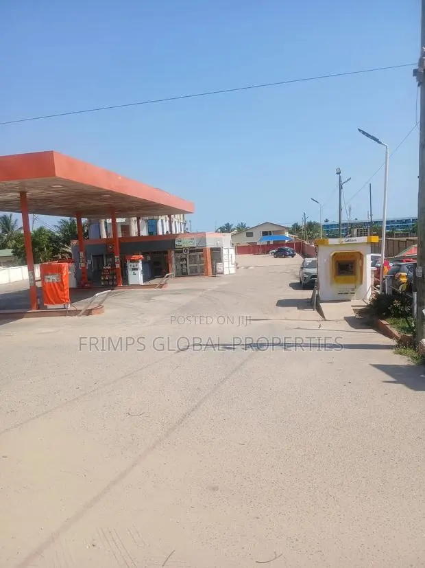 Filling Station + Omc License for Sale · Photo 1