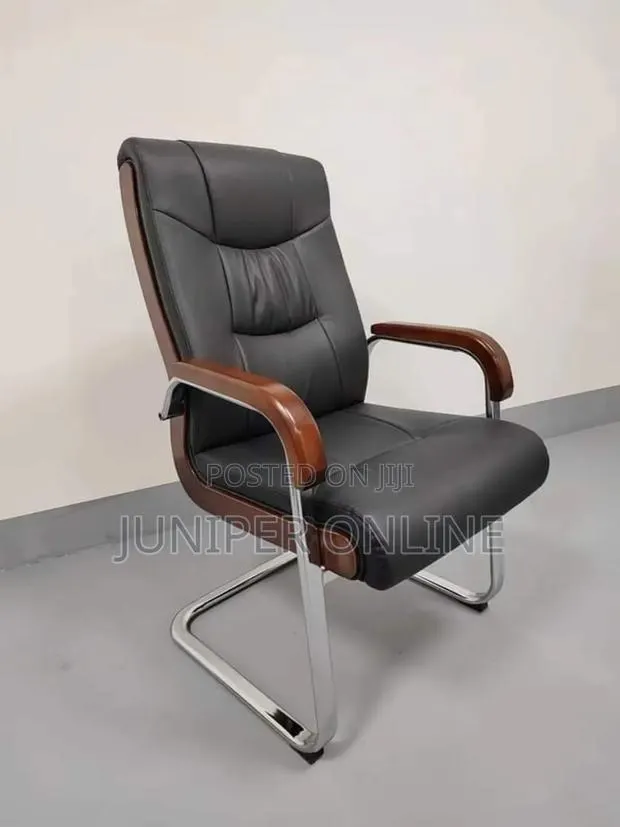 Office Chair VI · Photo 1