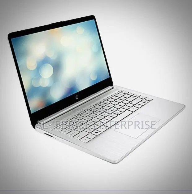 New Laptop HP 14S 8GB Intel Core I3 SSD 512GB · Photo 1