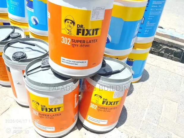 Dr Fixit Super Latex 302 · Photo 1