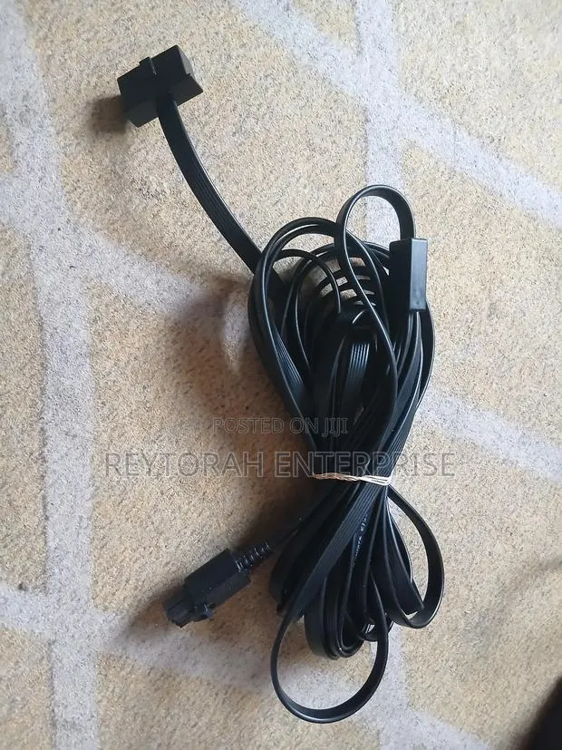 Bose Lifestyle 650 Center Speaker Cable Black · Photo 1