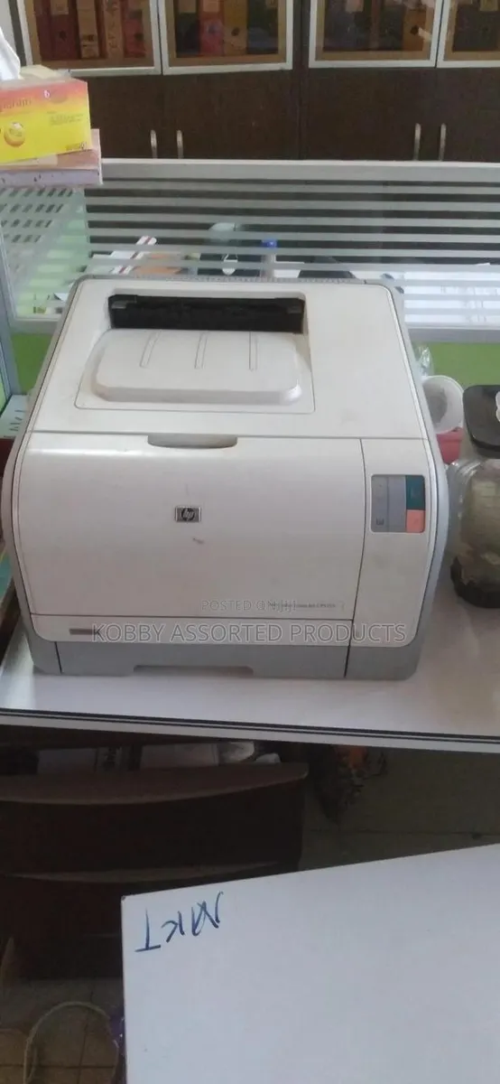 Hp Color Laserjet Cp1215 Printer · Photo 1