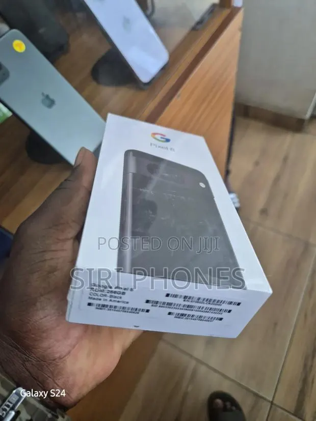 New Google Pixel 8 256 GB Black · Photo 1
