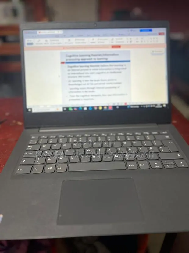 Laptop Lenovo Ideapad V14 IGL 4GB Intel Celeron HDD 1T · Photo 1