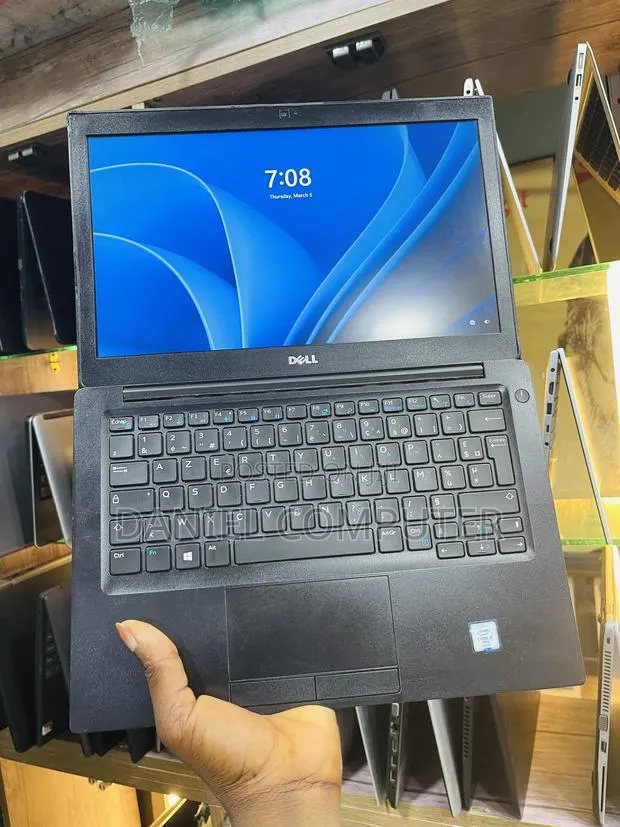 Laptop Dell Latitude 7320 8GB Intel Core i5 SSD 256GB · Photo 3