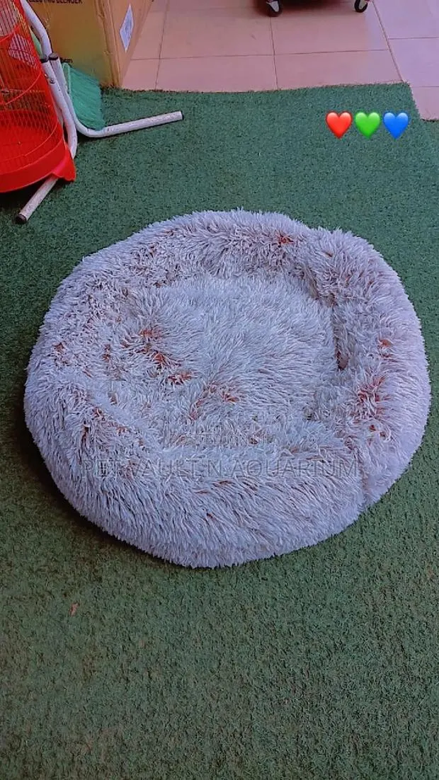 Large Fluffy Comfy Beds for Dogs N Cat · Photo 1