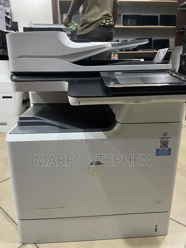 HP Colour Laserjet Enterprise Flow MFP M681 · Photo 3