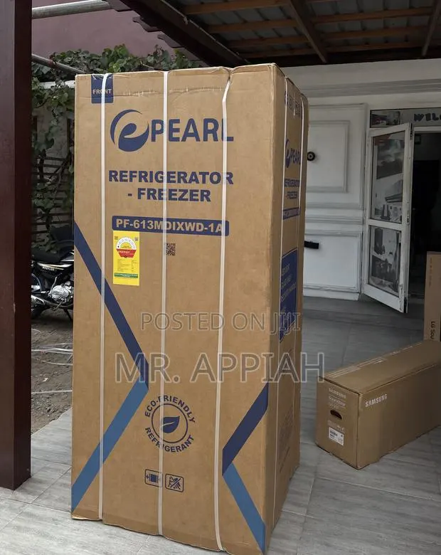 Your Kitchen Deserves Pearl PF-613MDIXWD-1A Side by Side Refrigerator. · Photo 1