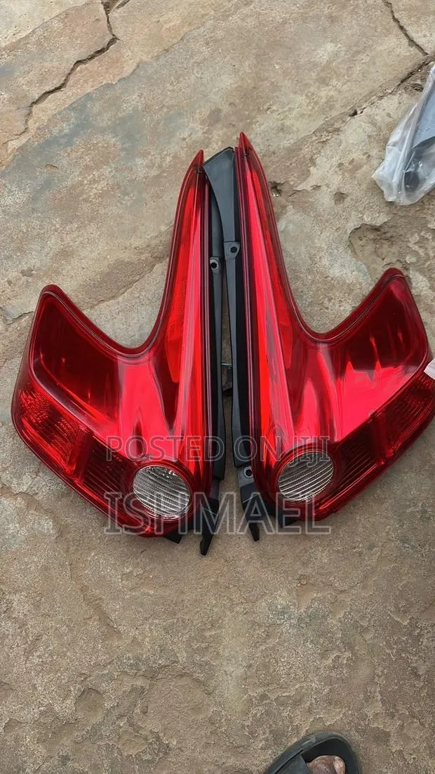 Juke Taillight · Photo 1