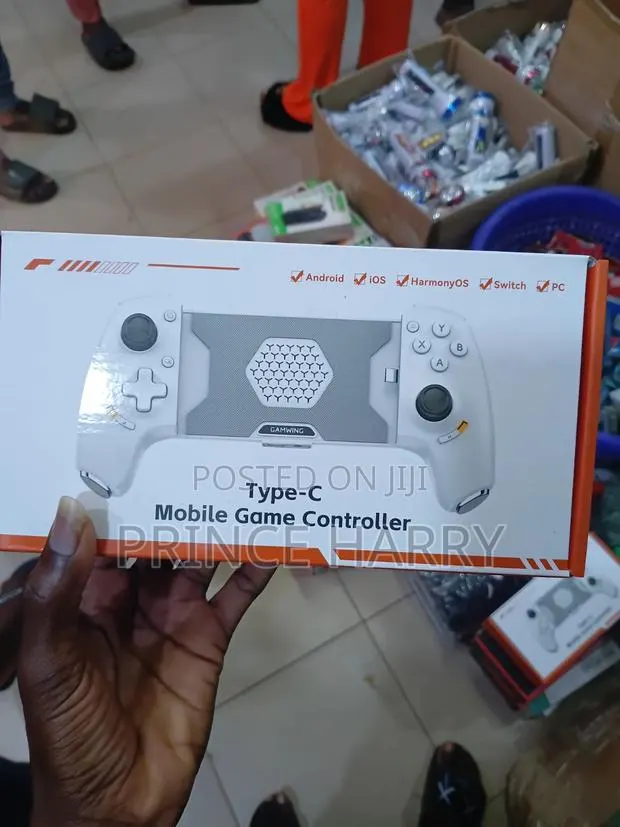 Mobile Game Controller · Photo 1