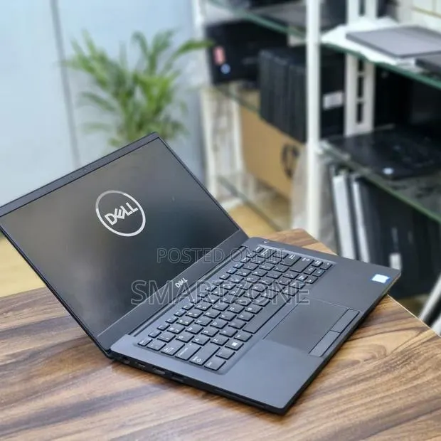 Laptop Dell Latitude 5480 8GB Intel Core i5 SSD 128GB · Photo 1