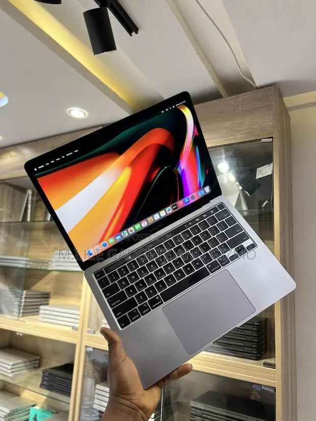 Laptop Apple MacBook Pro 2020 16GB Intel Core i5 SSD 512GB · Photo 1